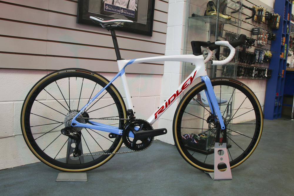 Showroom Pedal Pushers Bike Shop